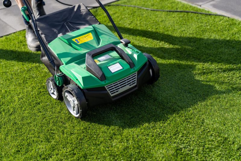 Kunstgras borstelmachine met opvangbak